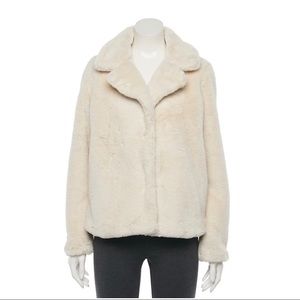 Gorgeous cream faux fur jacket, size M